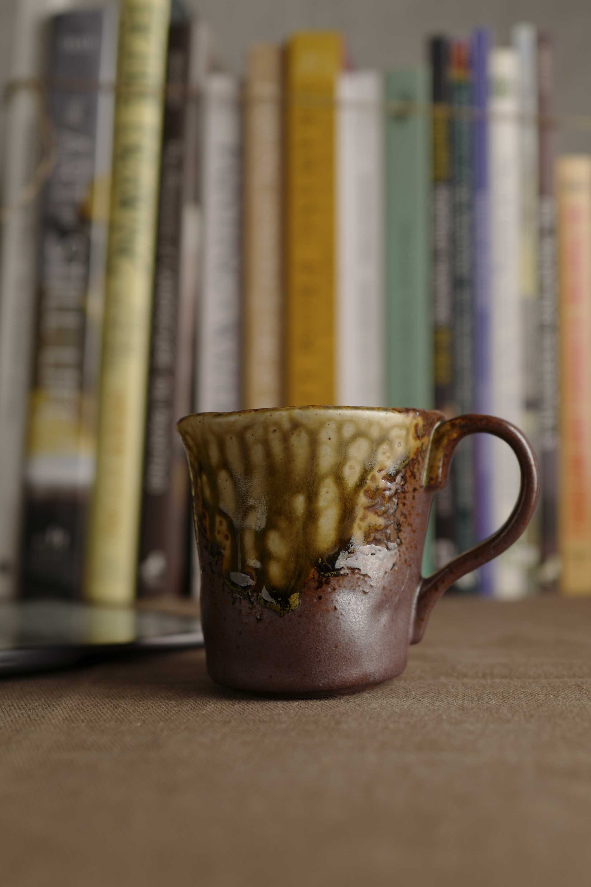 Handmade Ceramic Mug with Drip Glaze – Brown and Caramel Stoneware Coffee Cup – Rustic Wabi-Sabi Japandi Pottery Gift for Art Lovers