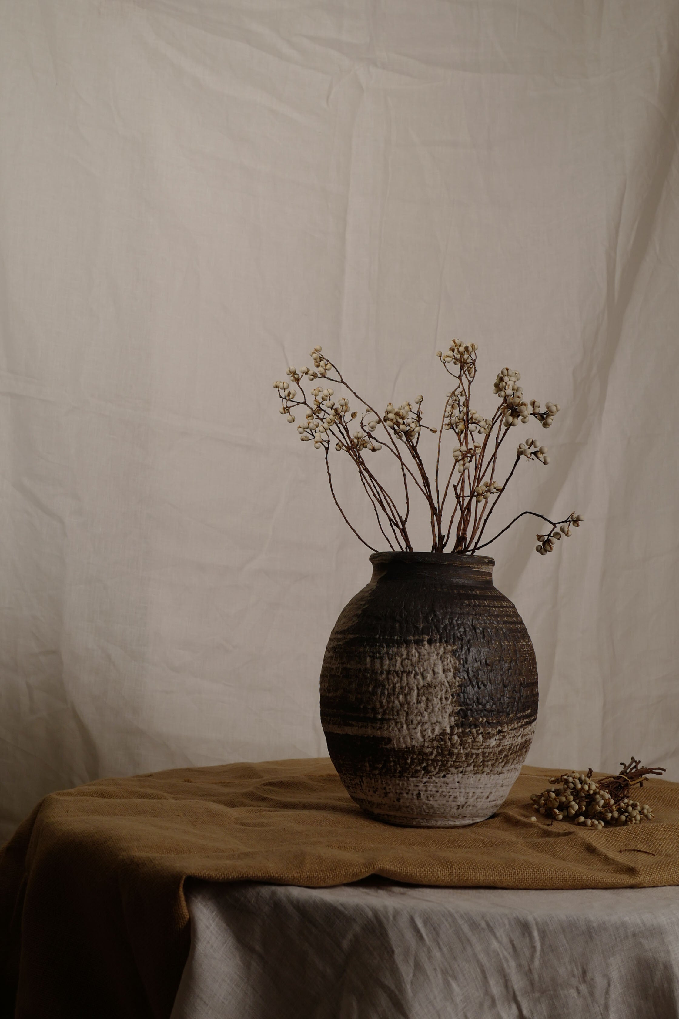 Canyon Walls Vase, Tall