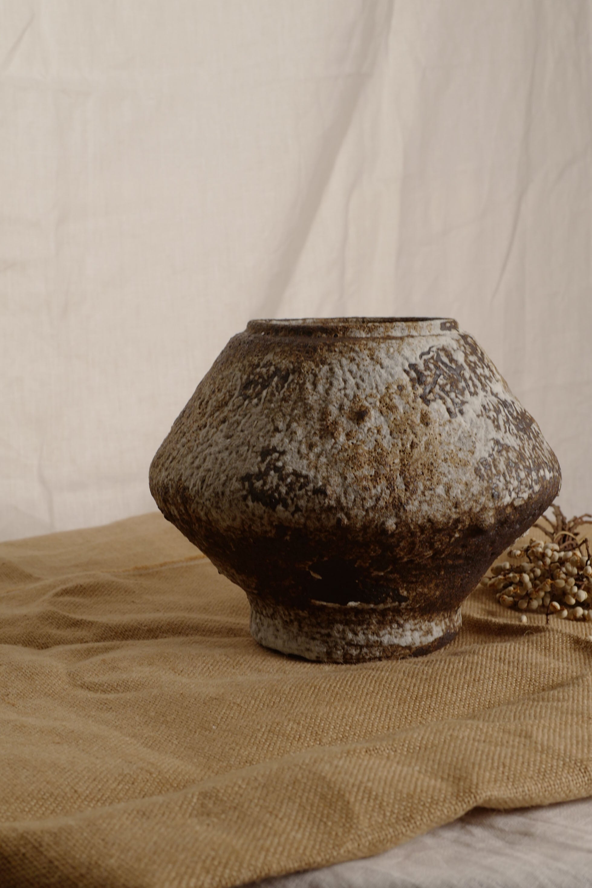 Cave Whispers Vase, Wide