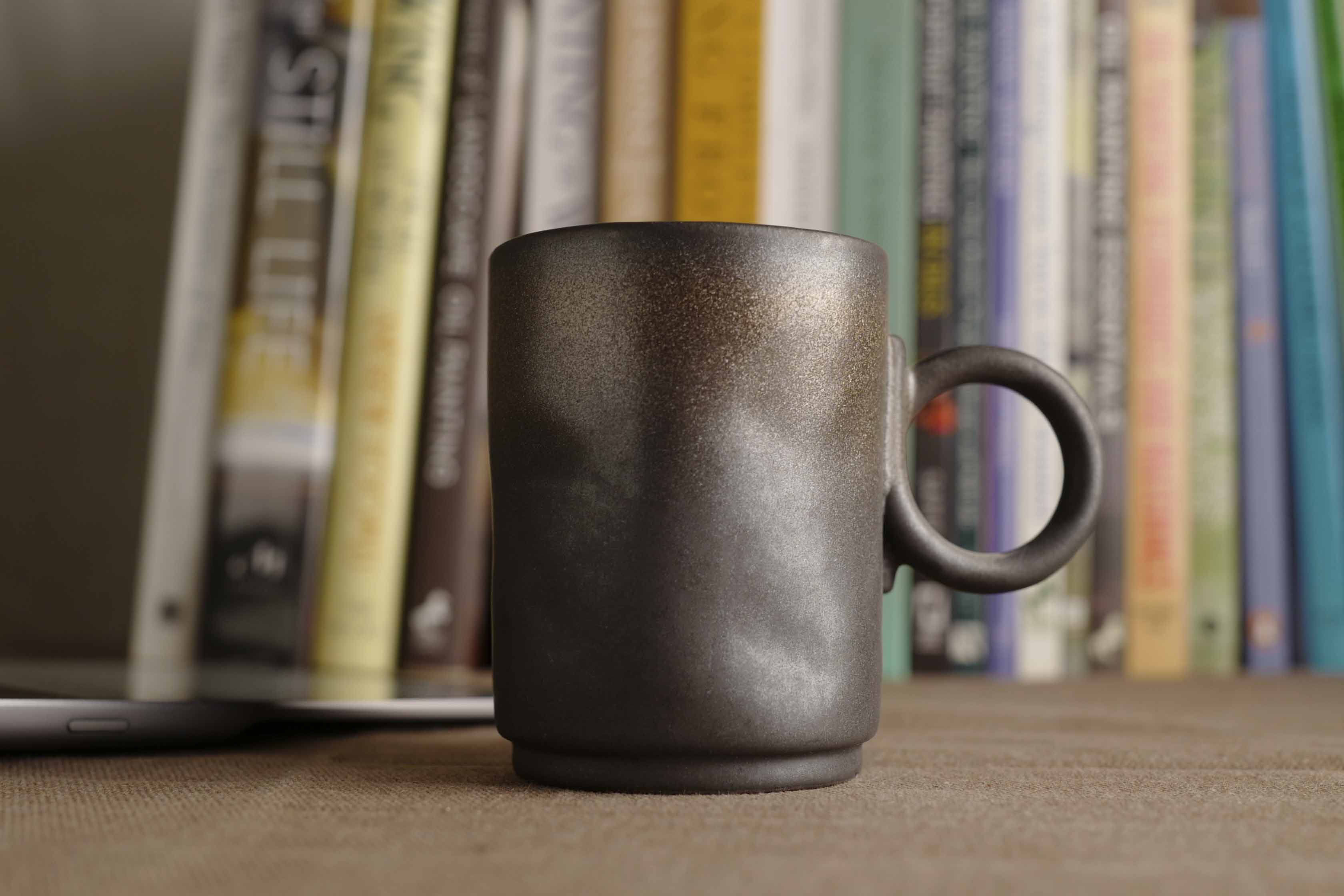 Handmade Metallic Black Glazed Ceramic Mug – Stoneware Raku Ware Espresso Cup with Round Handle – Wabi-Sabi Japanese Raku Pottery Gift