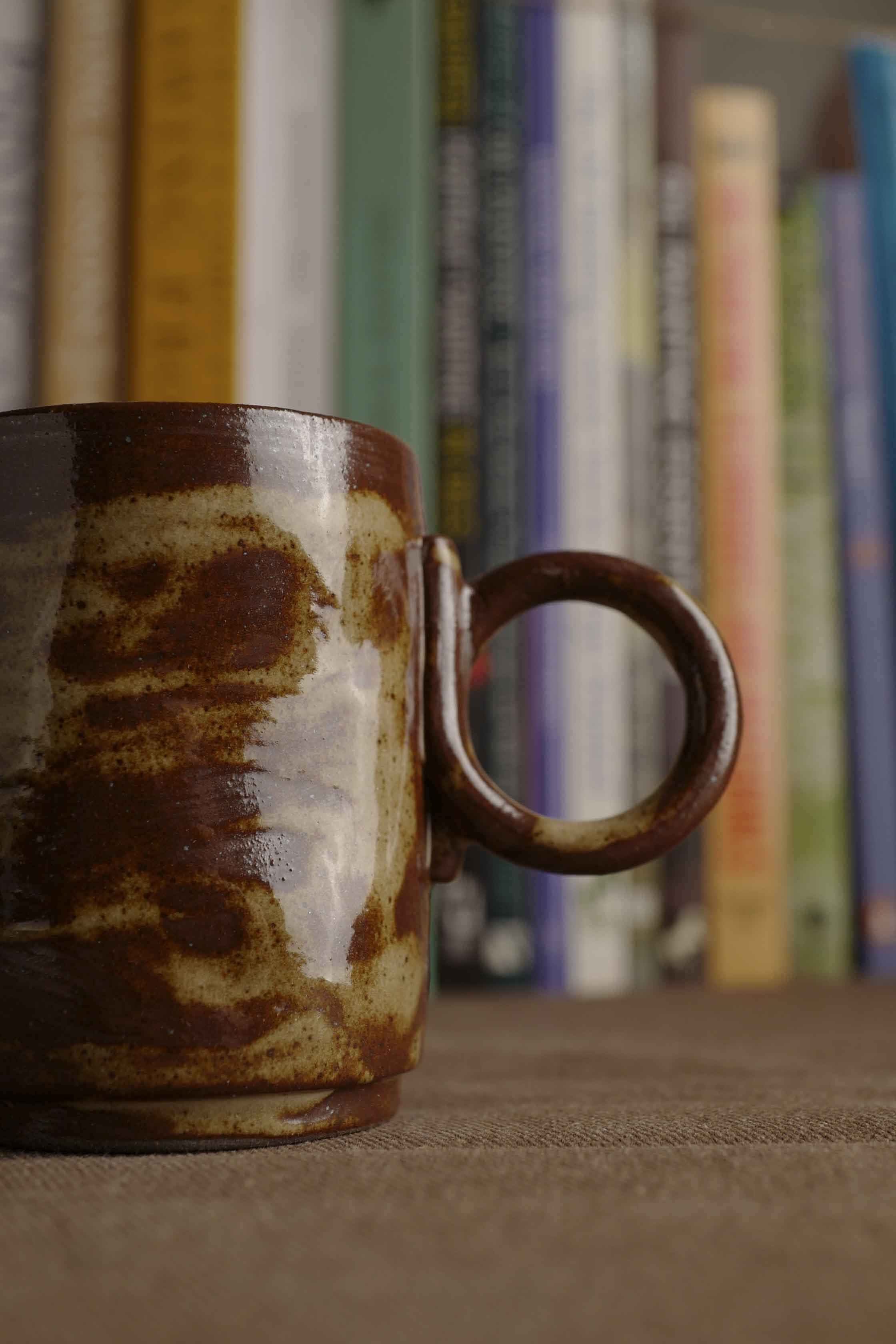 Handmade Ceramic Espresso coffee Mug - Caramel Marbled Glazed – Stoneware Raku Ware Cup with Round Handle – Wabi-Sabi Japanese Pottery Gift