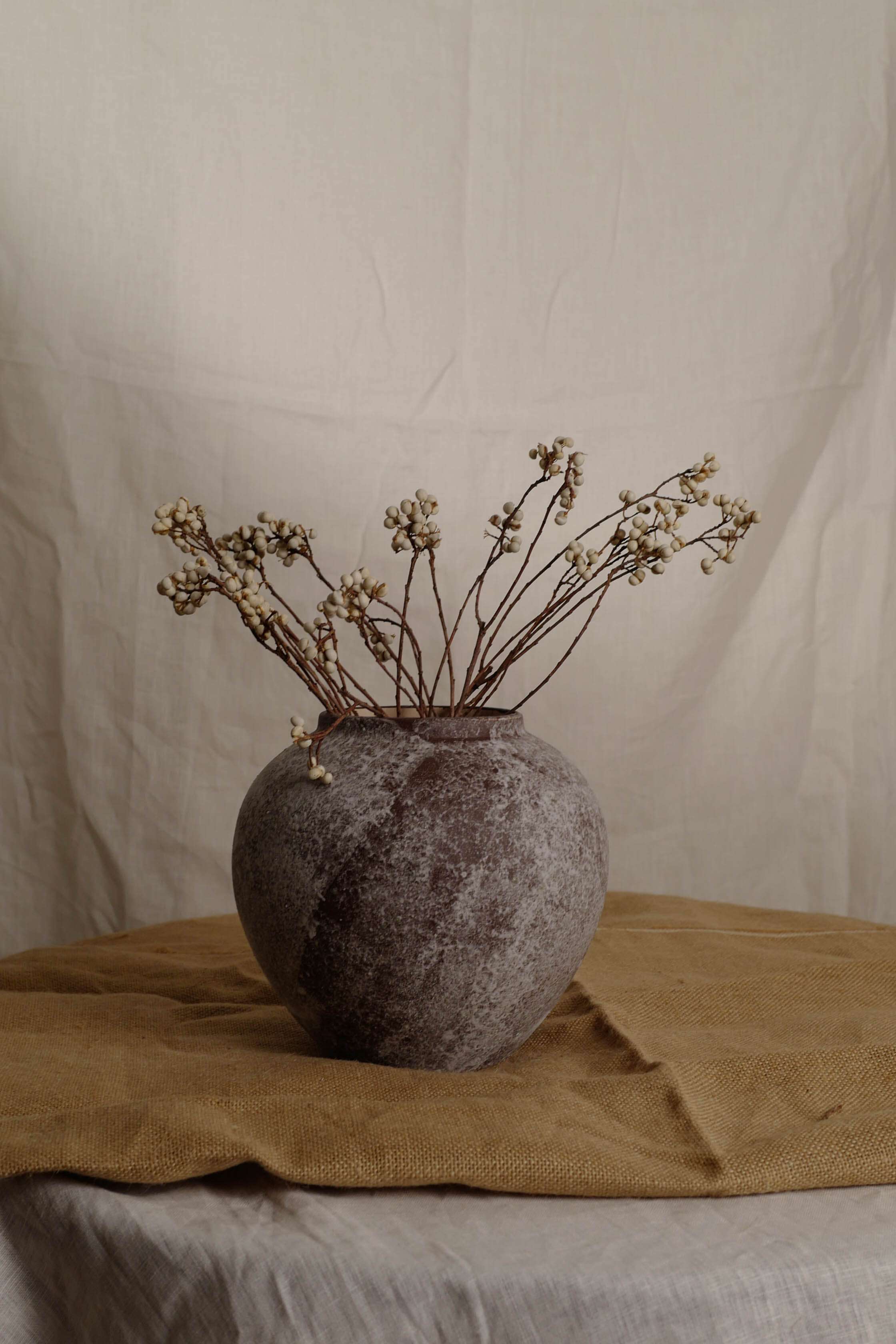 Mineral Frost Vase, Medium Round