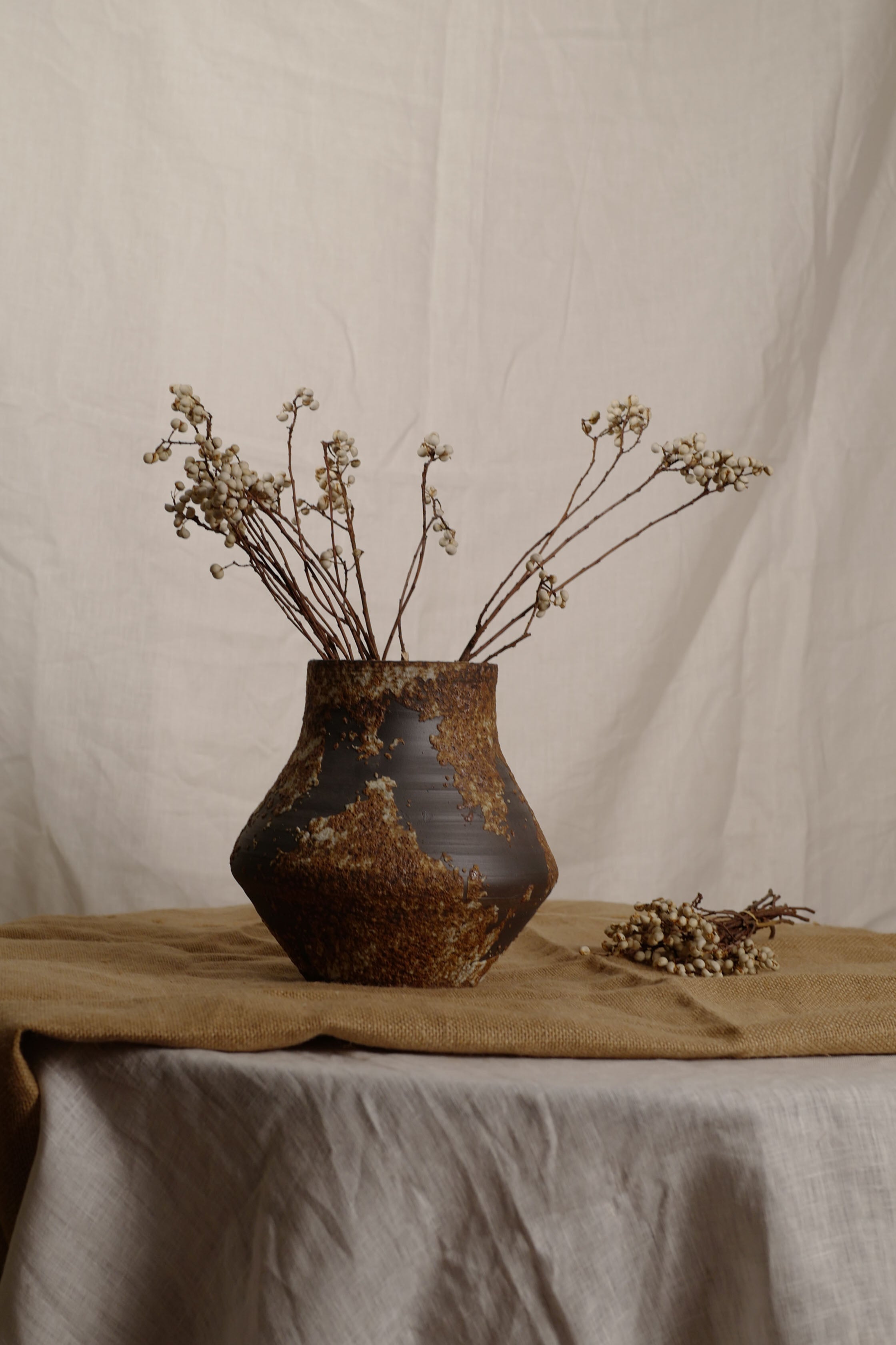 Rusty Flame Series Vase, Bulb