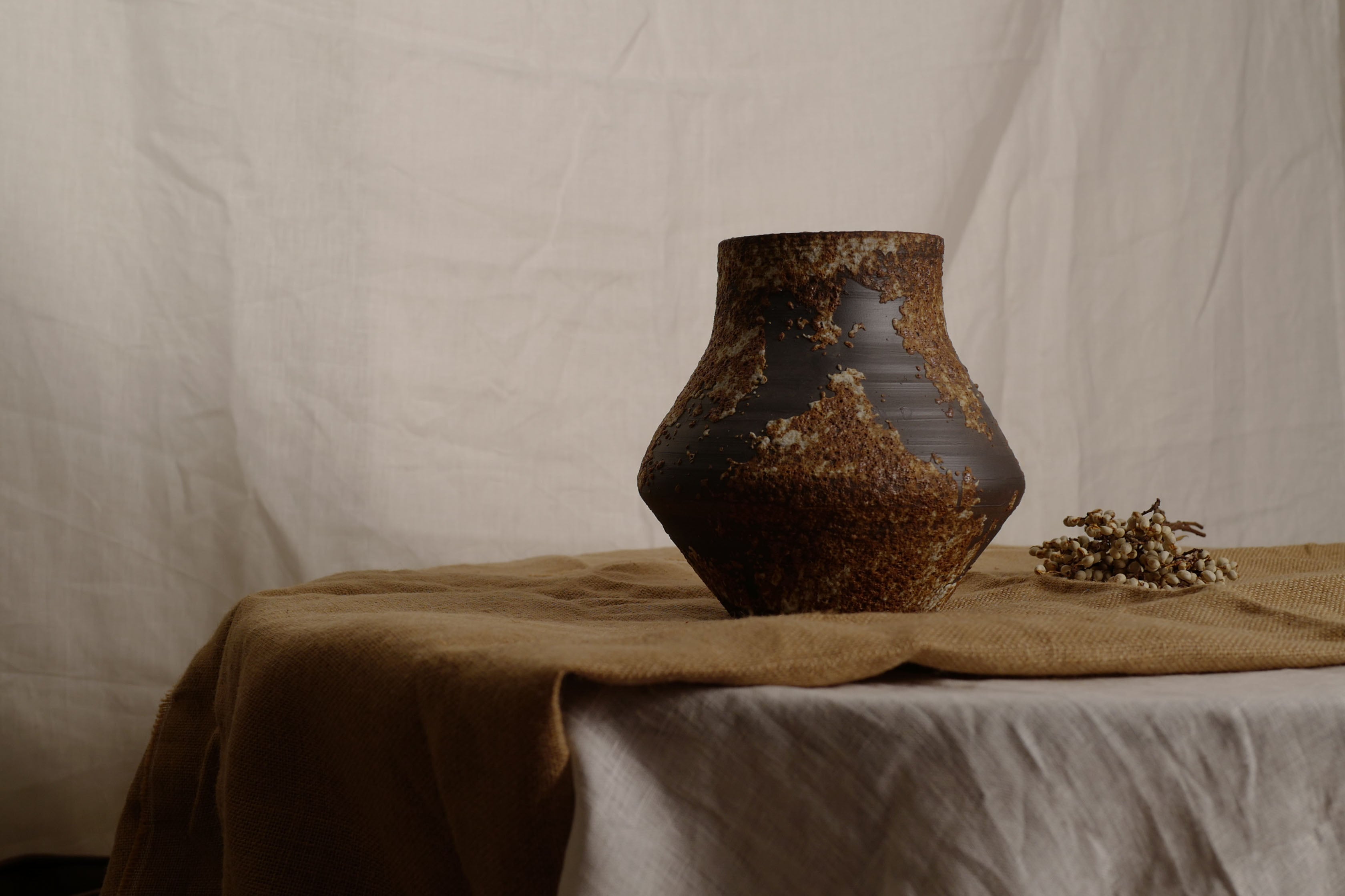 Rusty Flame Series Vase, Bulb